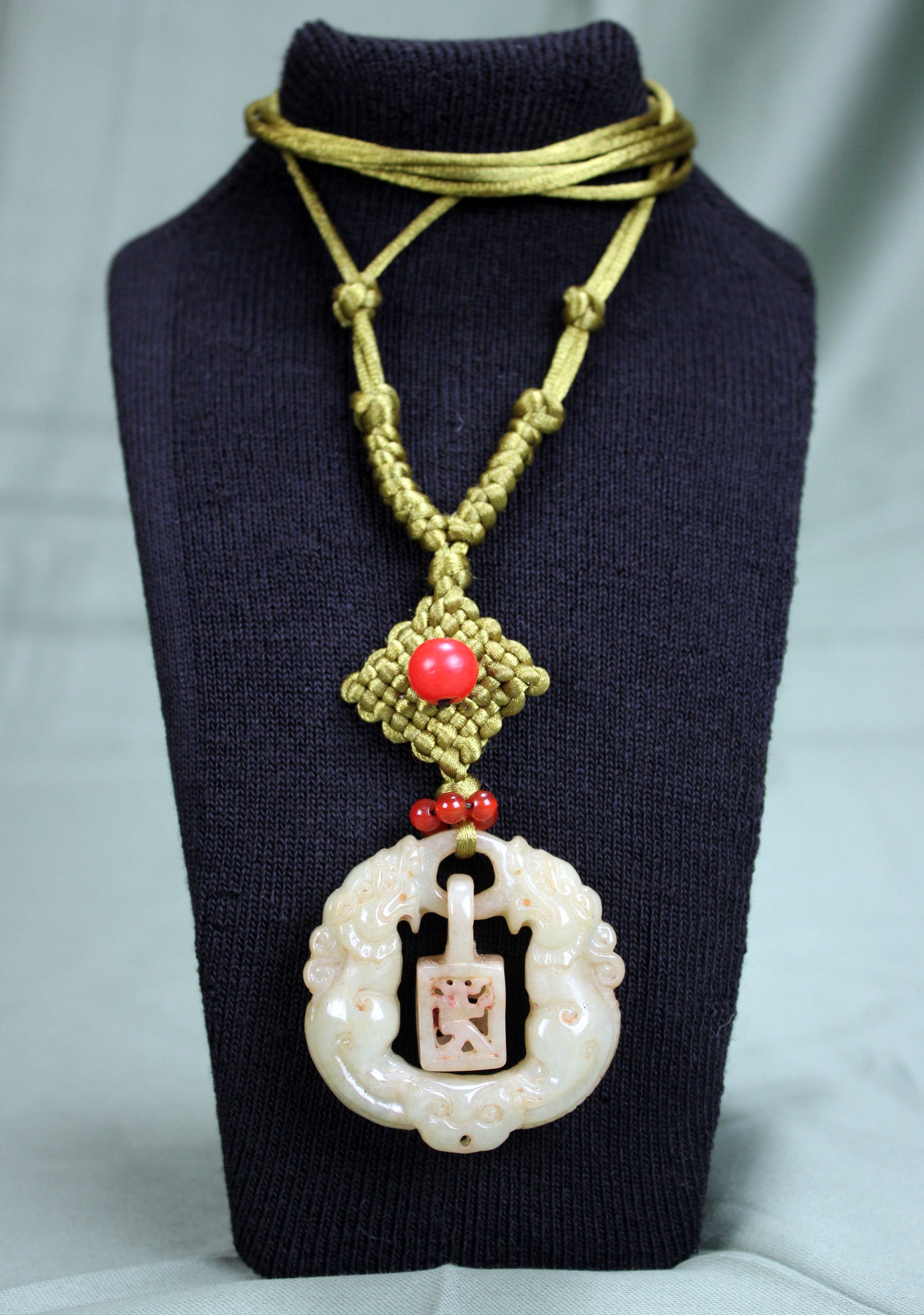 Antique Late Qing Dynasty Jade Pendant Necklace with Handmade Cord